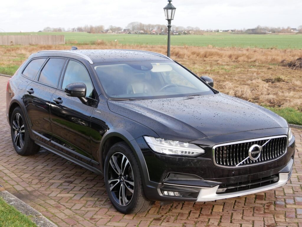 Volvo V90 – 1