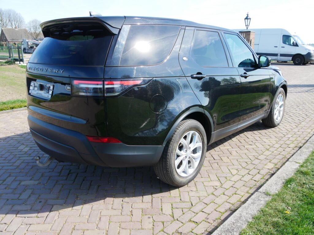 Land Rover Discovery – 8