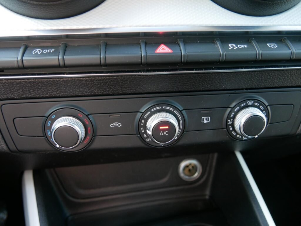 Audi Q2 – 19