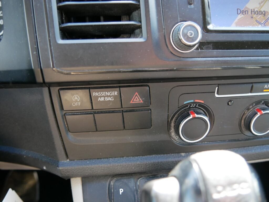 Volkswagen Transporter – 18
