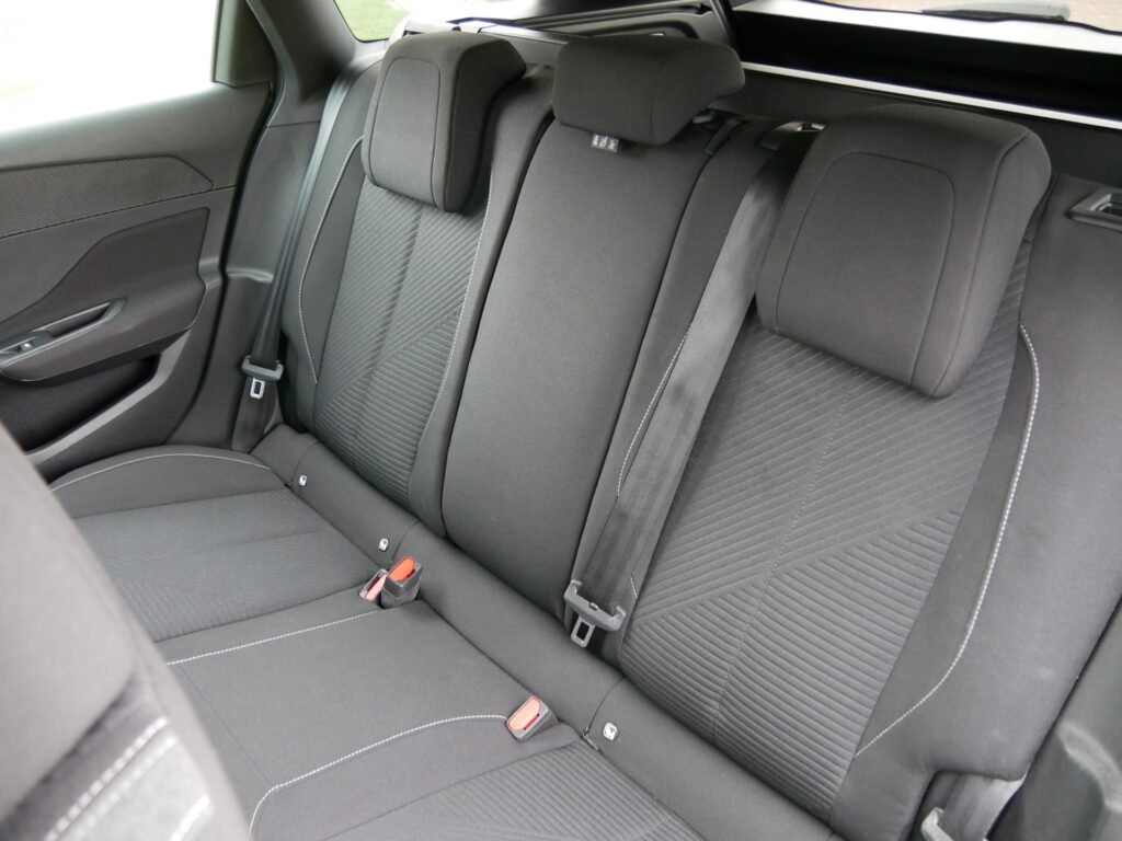 Peugeot 308 – 19