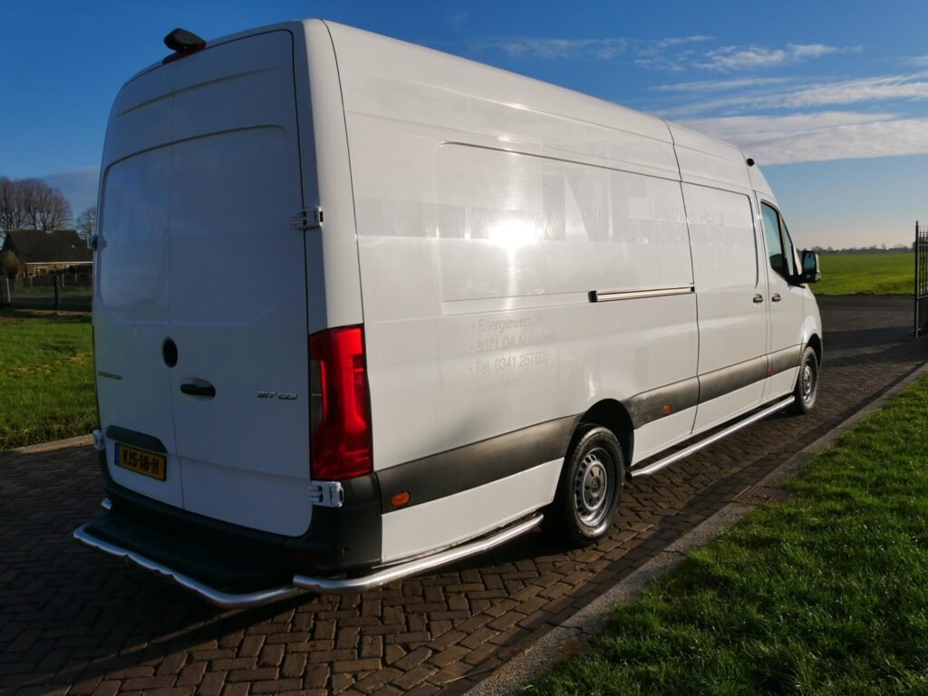 Mercedes-Benz Sprinter – 7