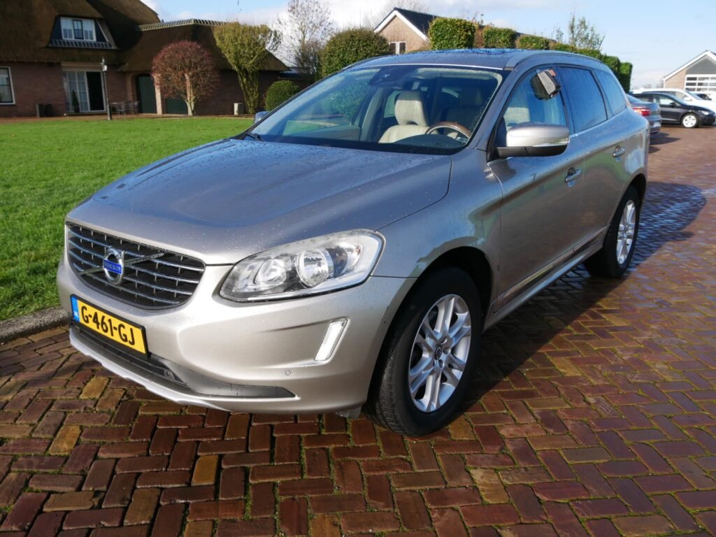 Volvo XC60 – 4