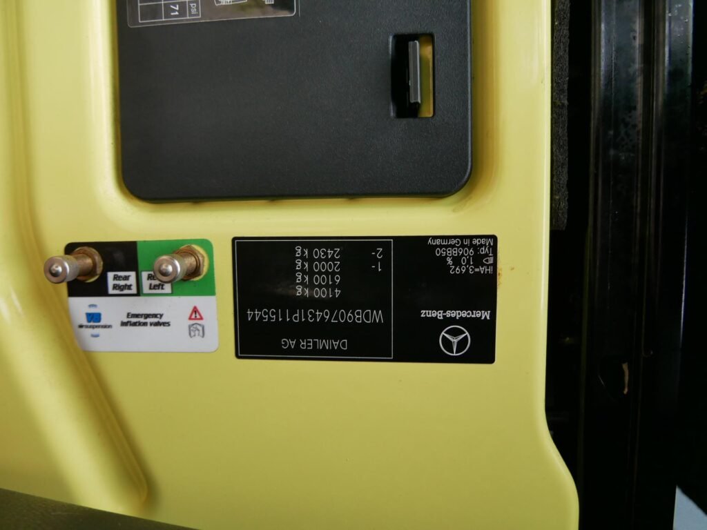 Mercedes-Benz Sprinter – 5