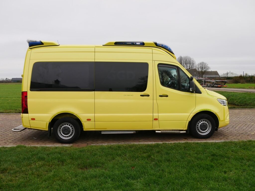 Mercedes-Benz Sprinter – 6