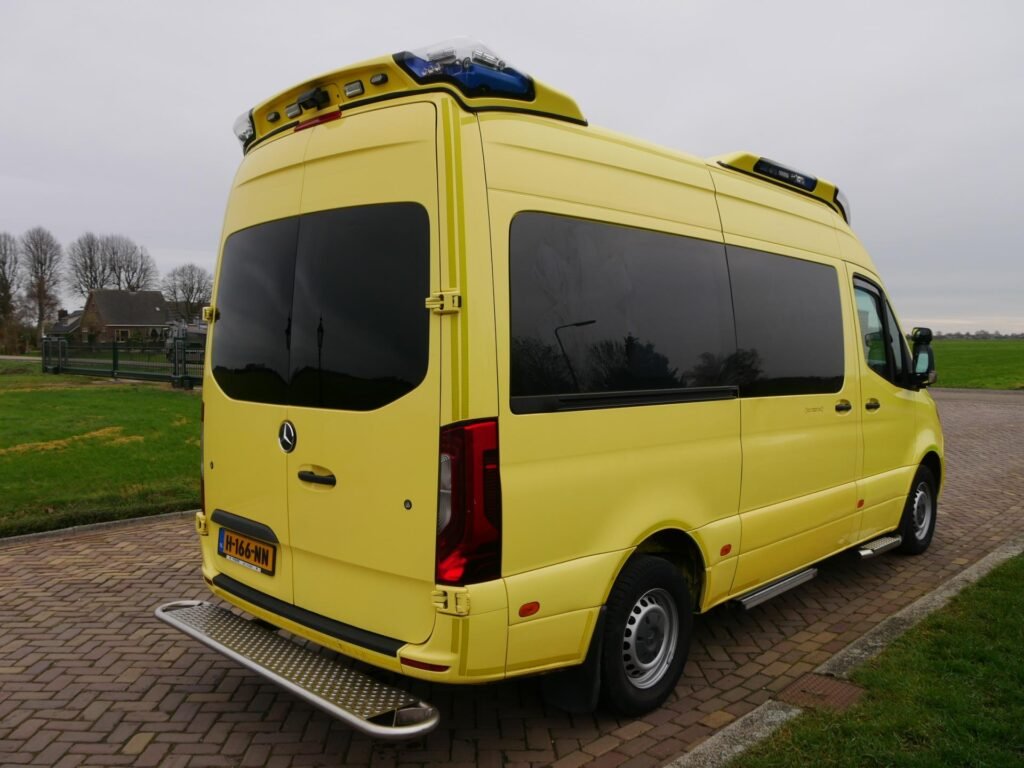 Mercedes-Benz Sprinter – 7