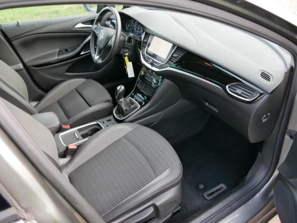 Opel Astra – 15