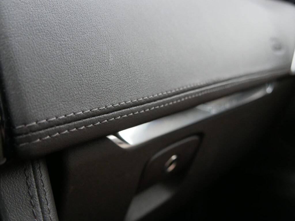Jaguar F-PACE – 27