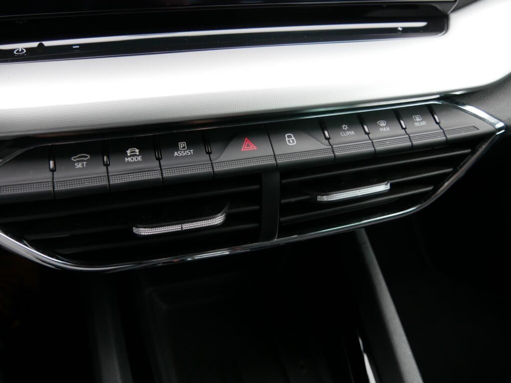 Škoda Octavia – 21