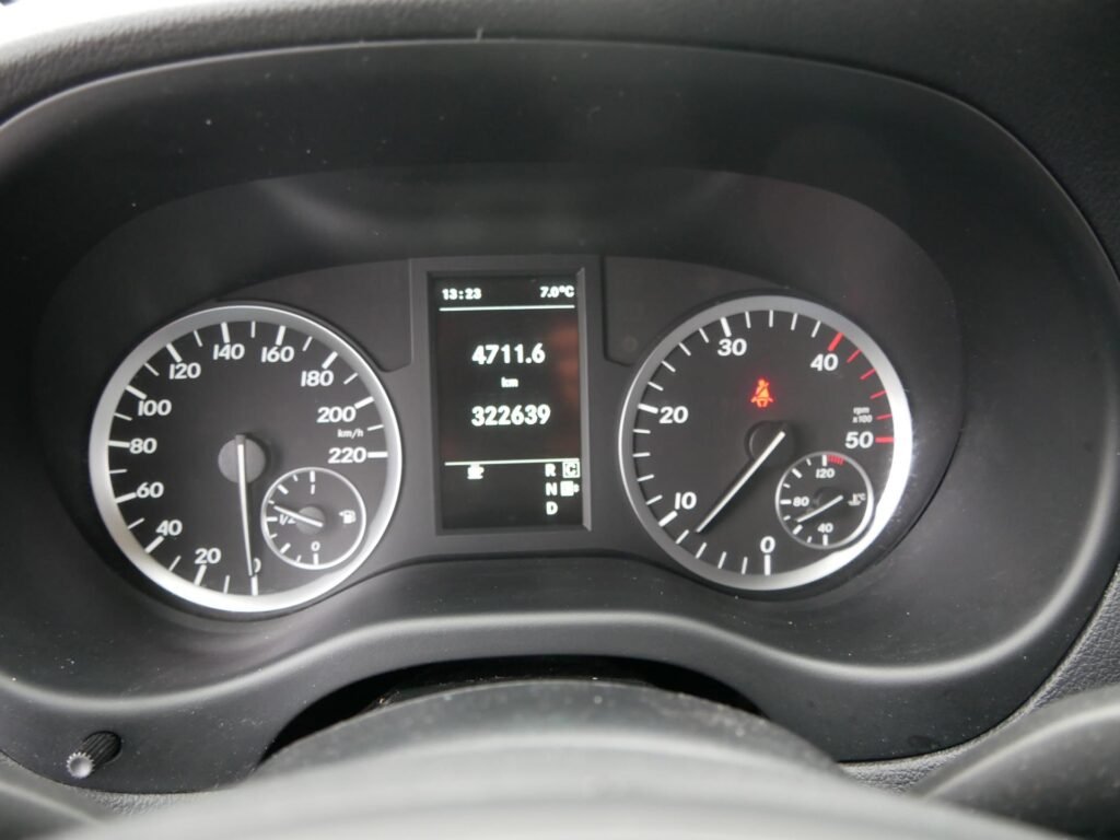 Mercedes-Benz Vito – 16