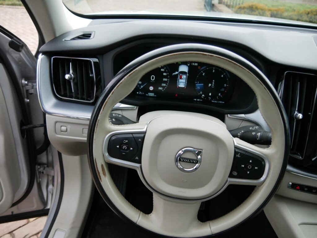 Volvo XC60 – 20