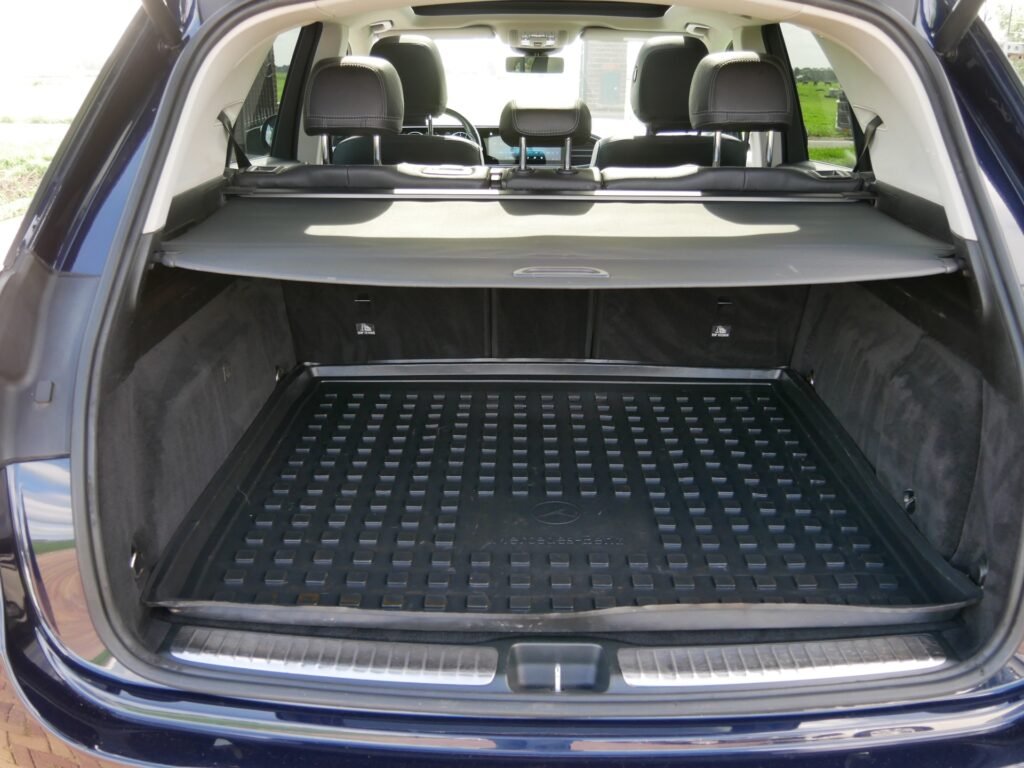 Mercedes-Benz GLE – 14