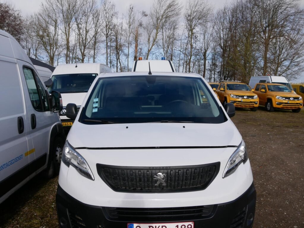Peugeot Expert – 3