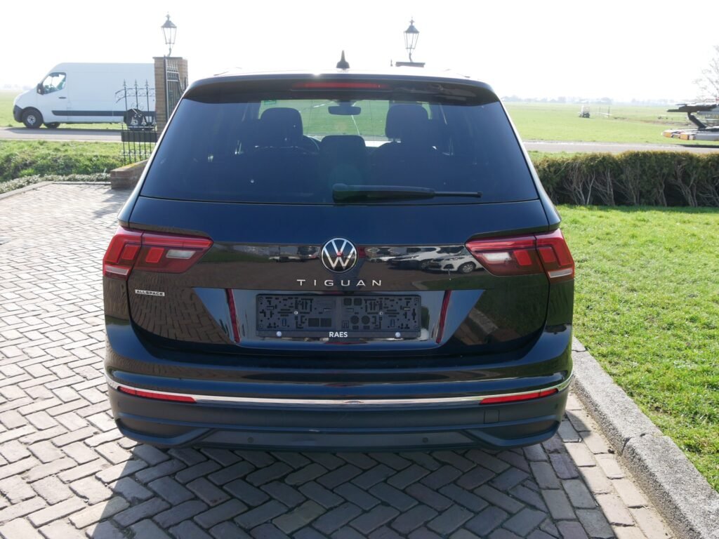 Volkswagen Tiguan – 8