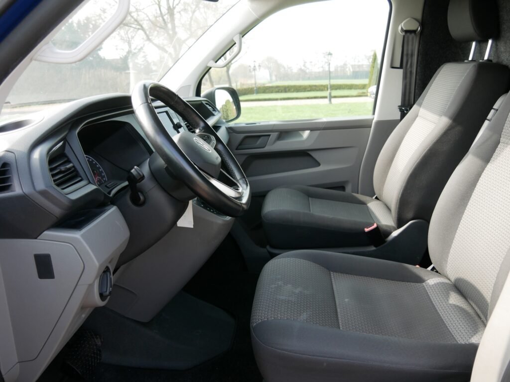 Volkswagen Transporter – 12