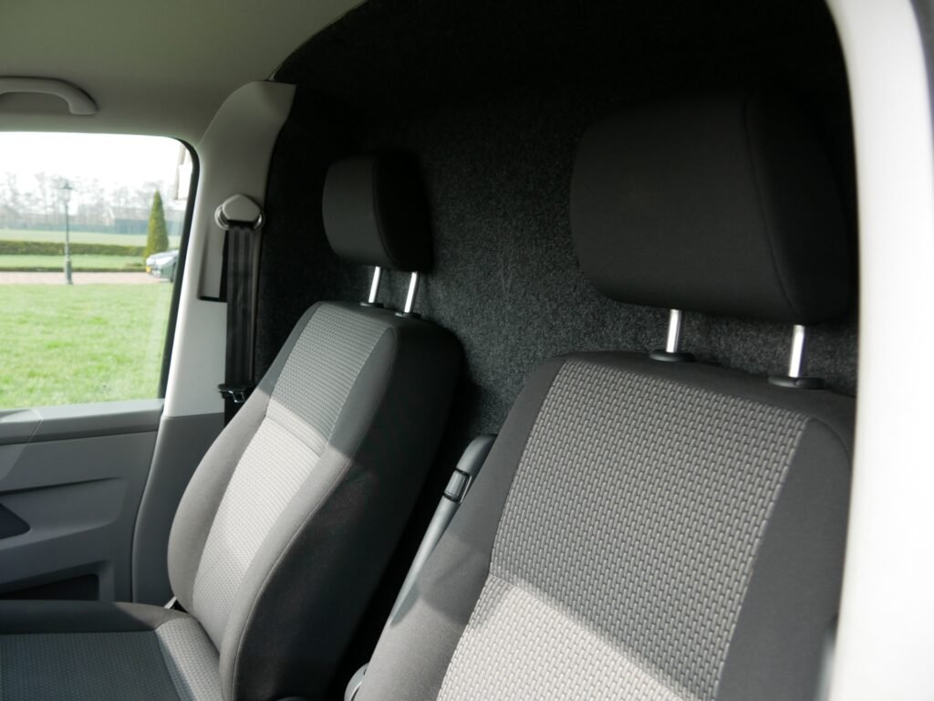 Volkswagen Transporter – 13