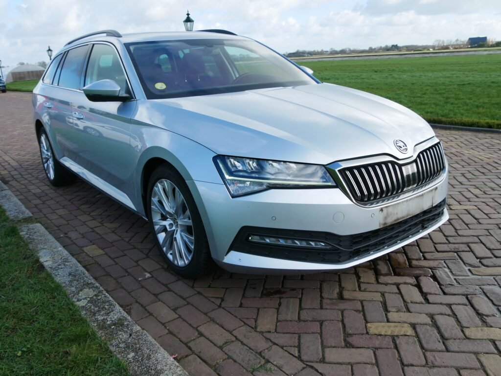 Škoda Superb – 1