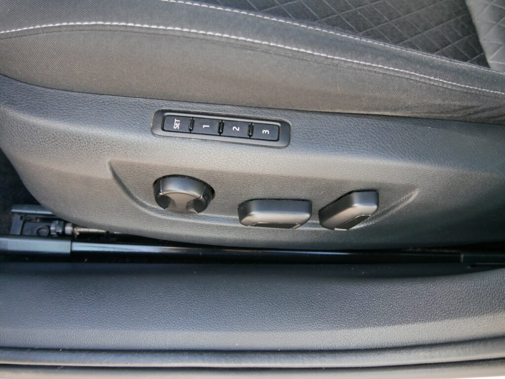 Škoda Superb – 17
