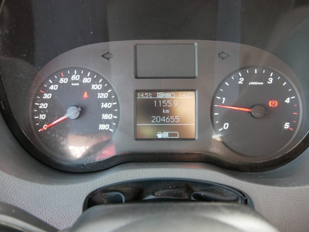Mercedes-Benz Sprinter – 17