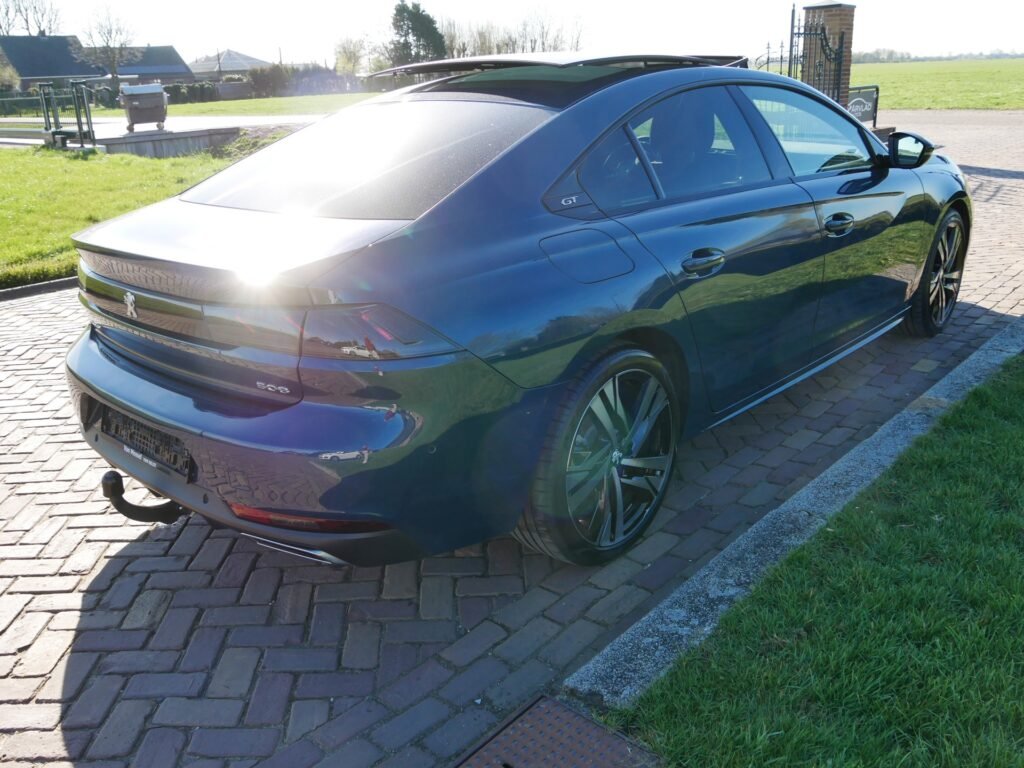 Peugeot 508 – 8