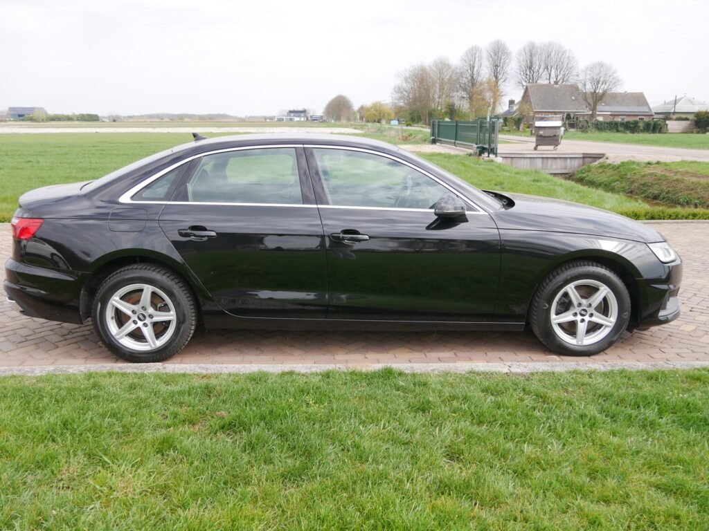 Audi A4 – 6