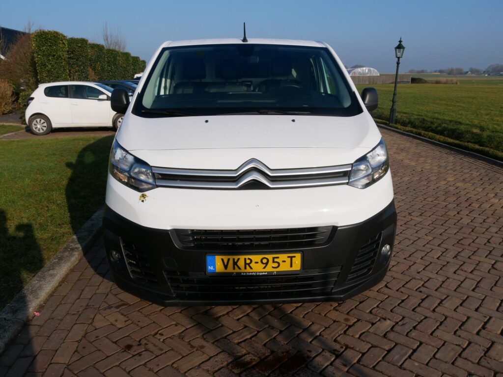 Citroën Jumpy – 3