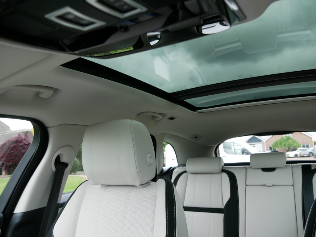 Land Rover Range Rover Velar – 20