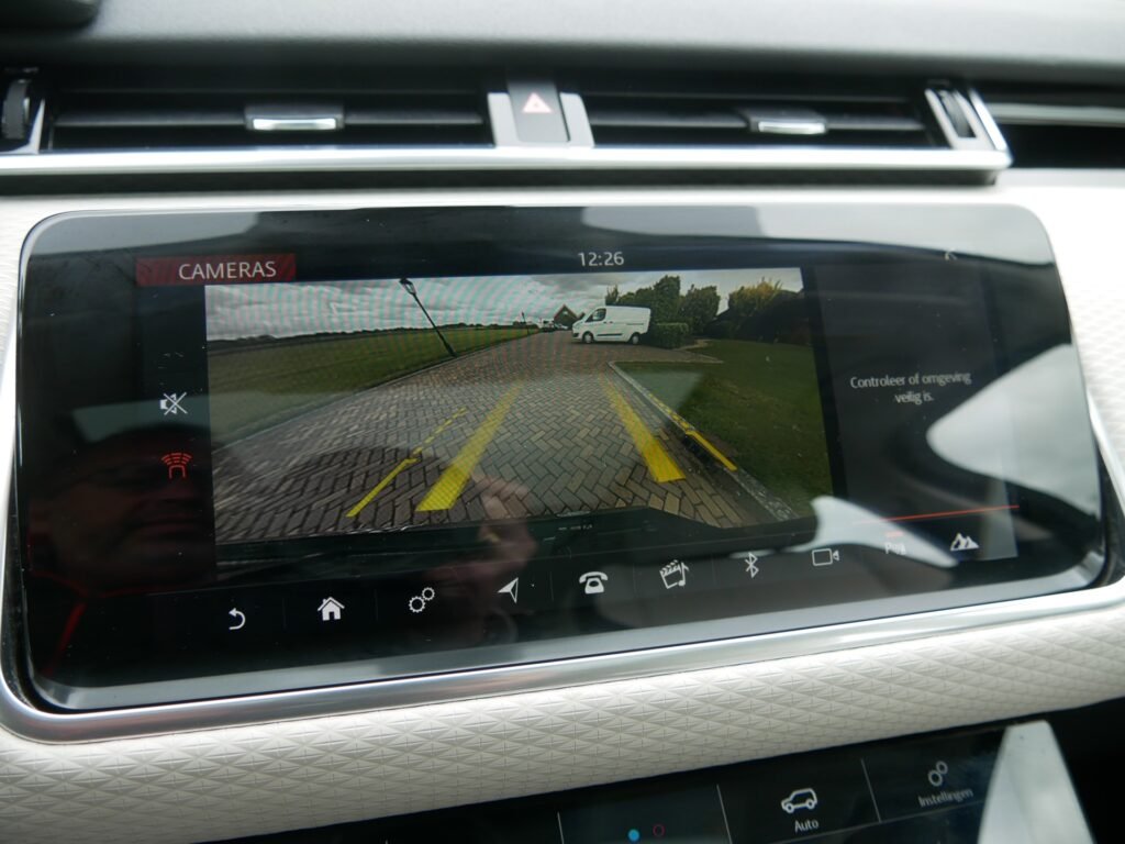 Land Rover Range Rover Velar – 23