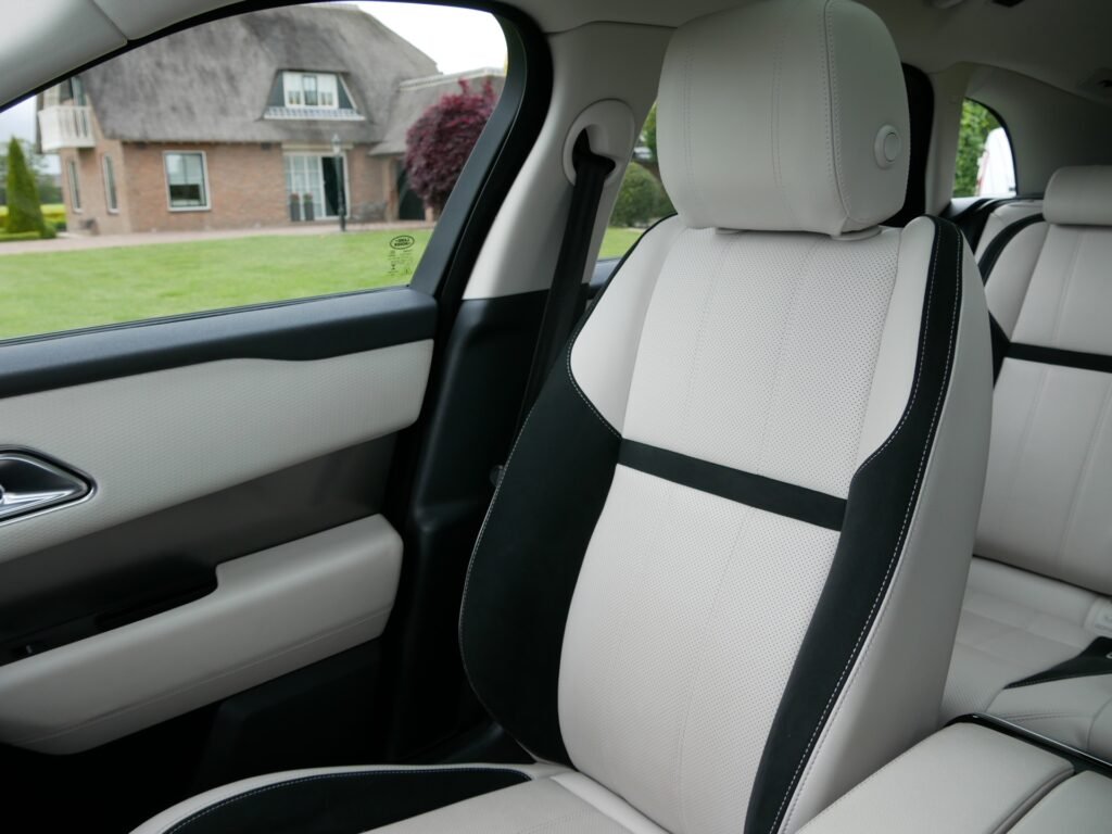 Land Rover Range Rover Velar – 27
