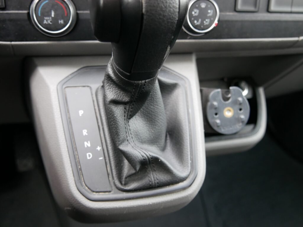 Volkswagen Transporter – 18
