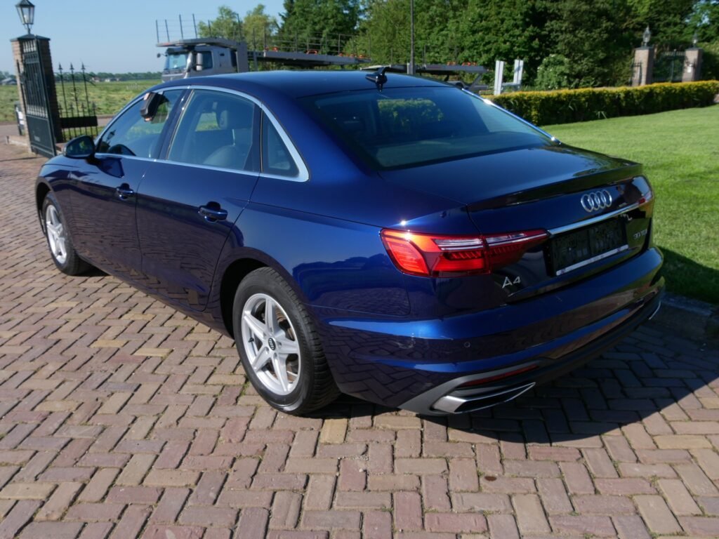 Audi A4 – 9