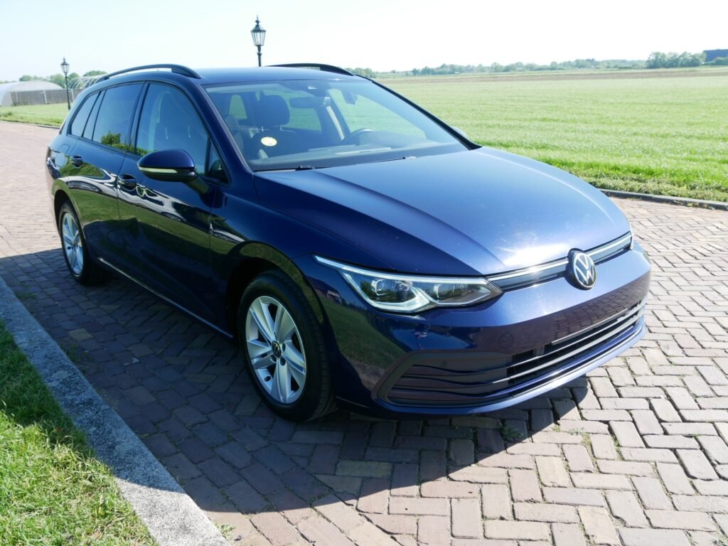 Volkswagen Golf – 1