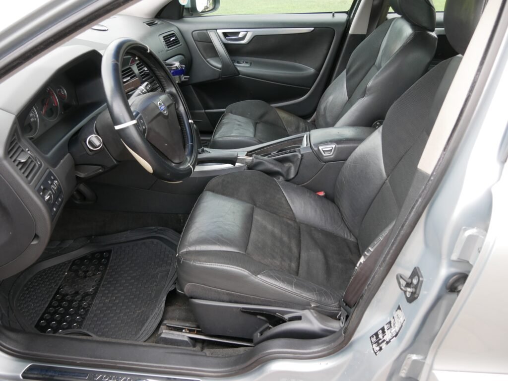 Volvo V70 – 14