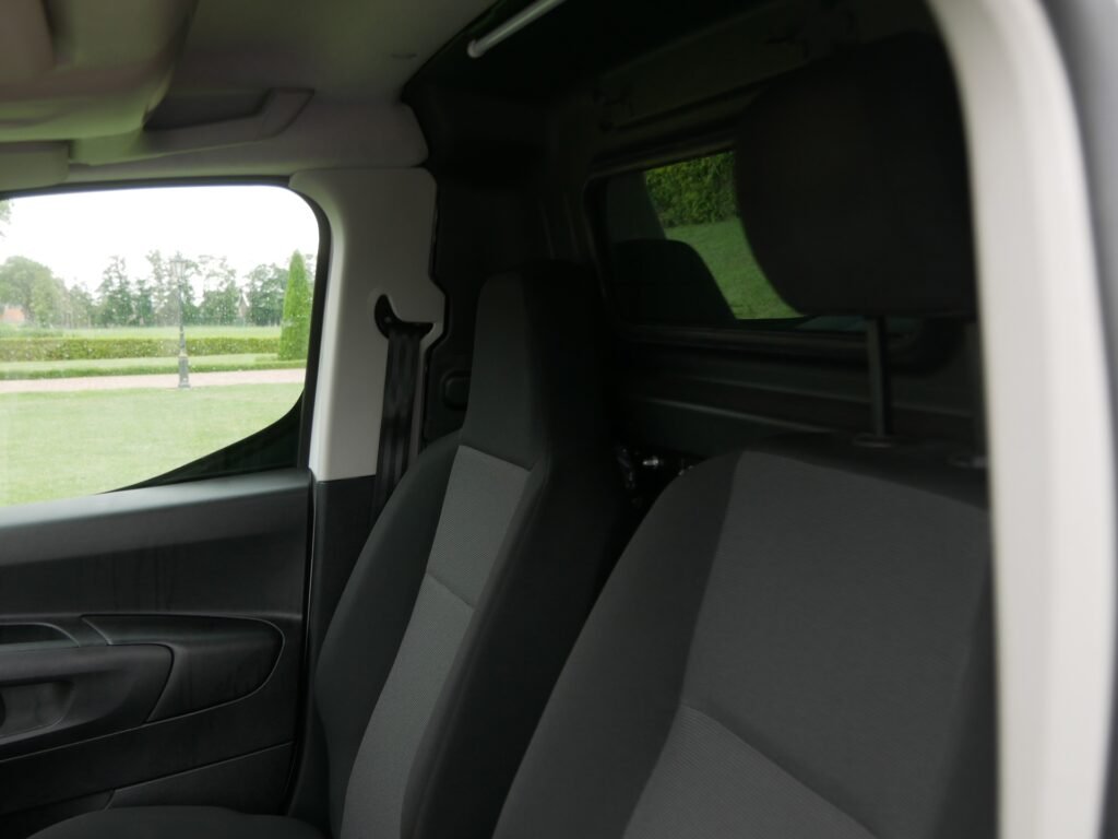 Peugeot Partner – 13