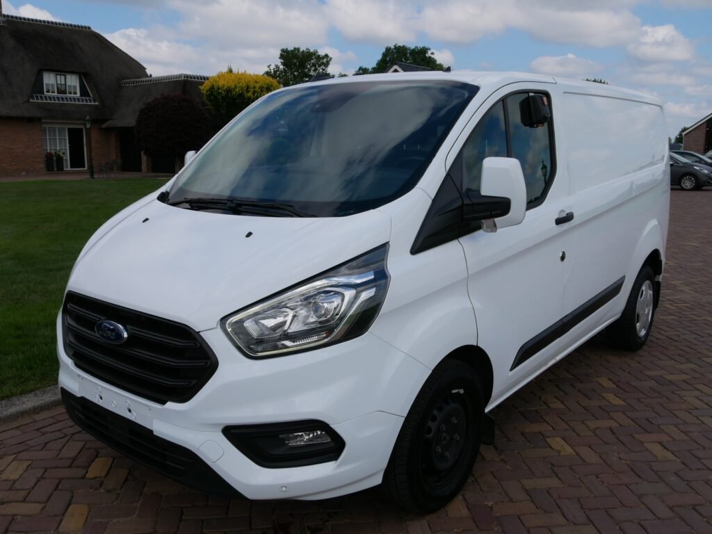 Ford Transit Custom – 4