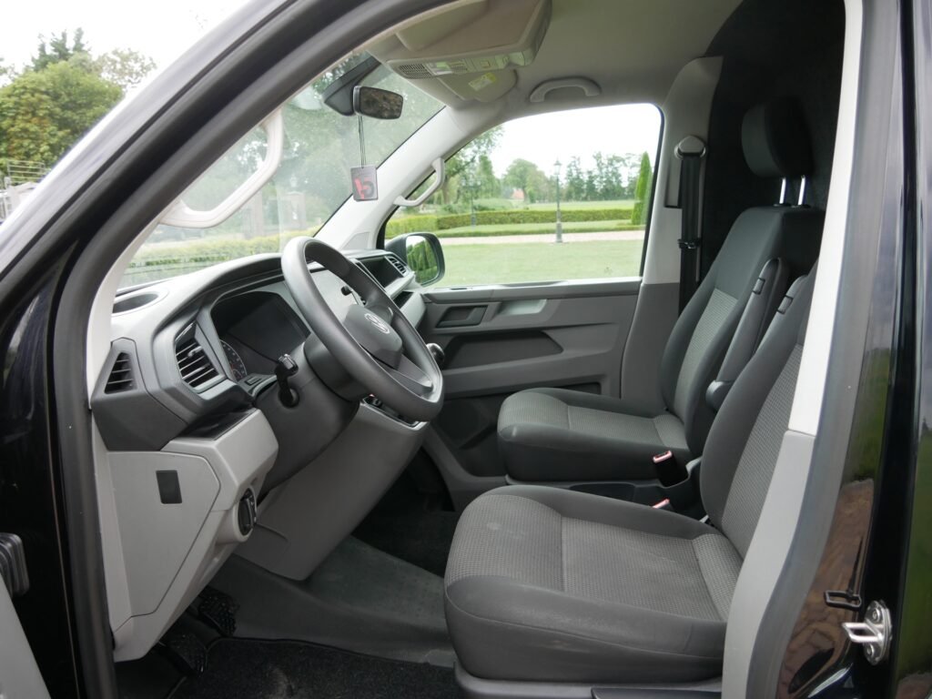 Volkswagen Transporter – 9