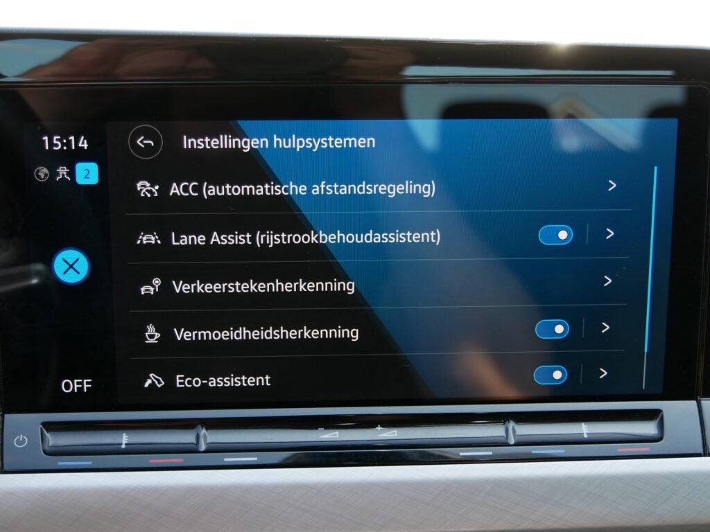 Volkswagen Golf – 27