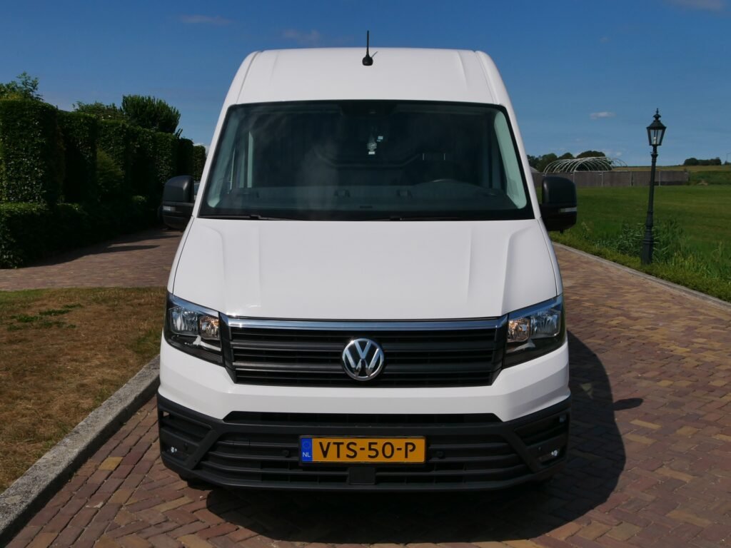 Volkswagen Golf – 32