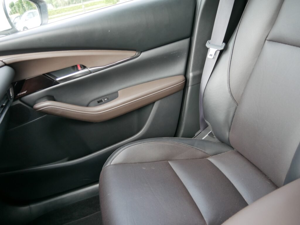 Mazda CX-30 – 28