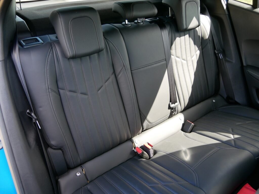 Peugeot 2008 – 16
