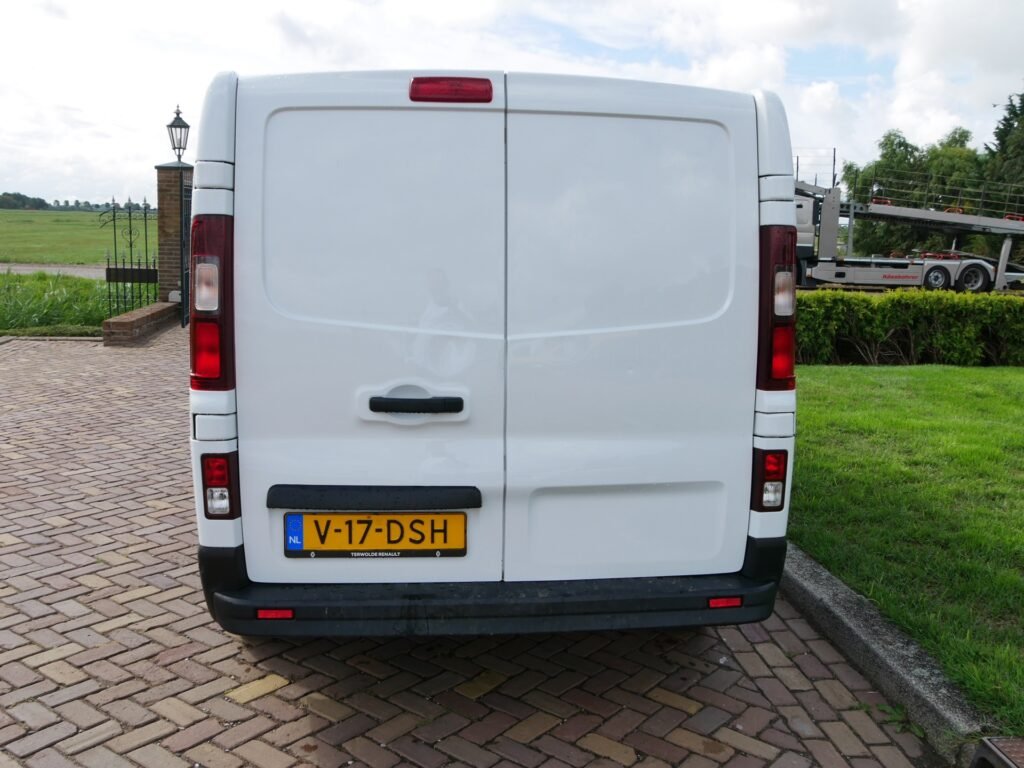 Renault Trafic – 8