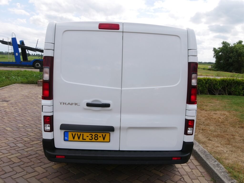 Renault Trafic – 8