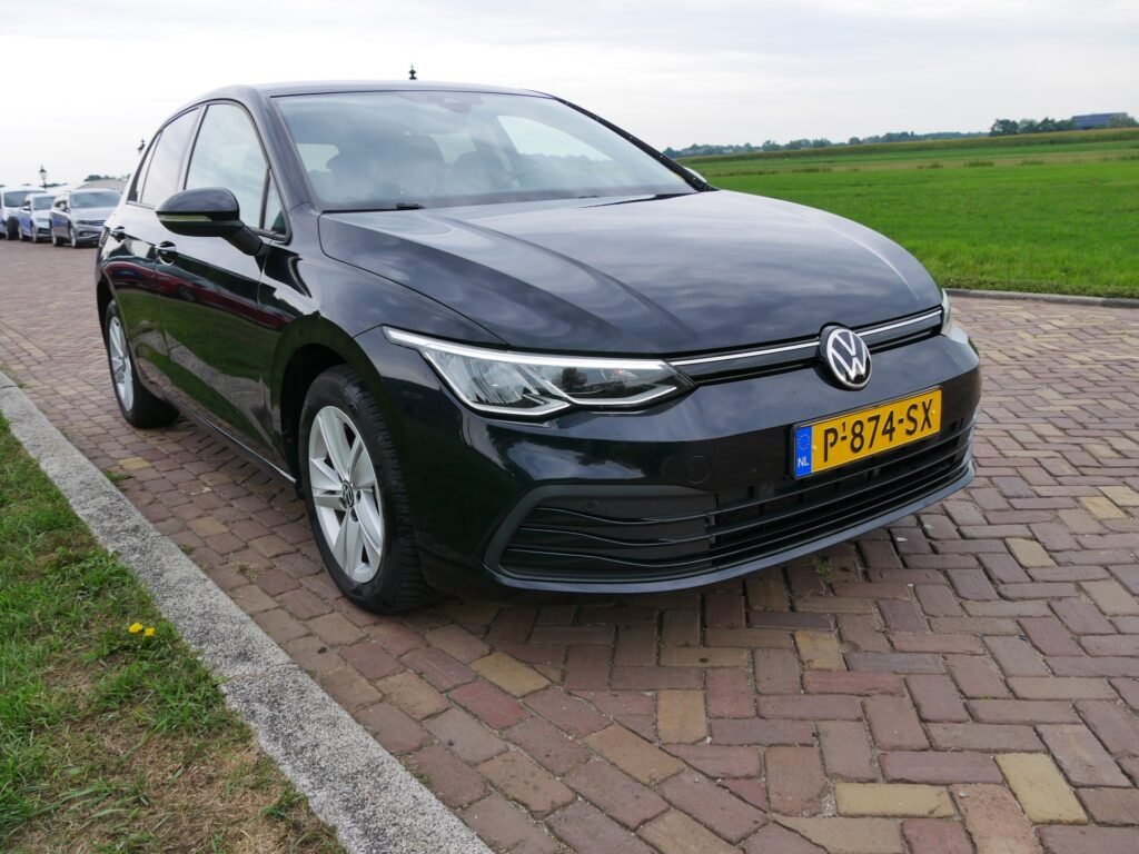 Volkswagen Golf – 1