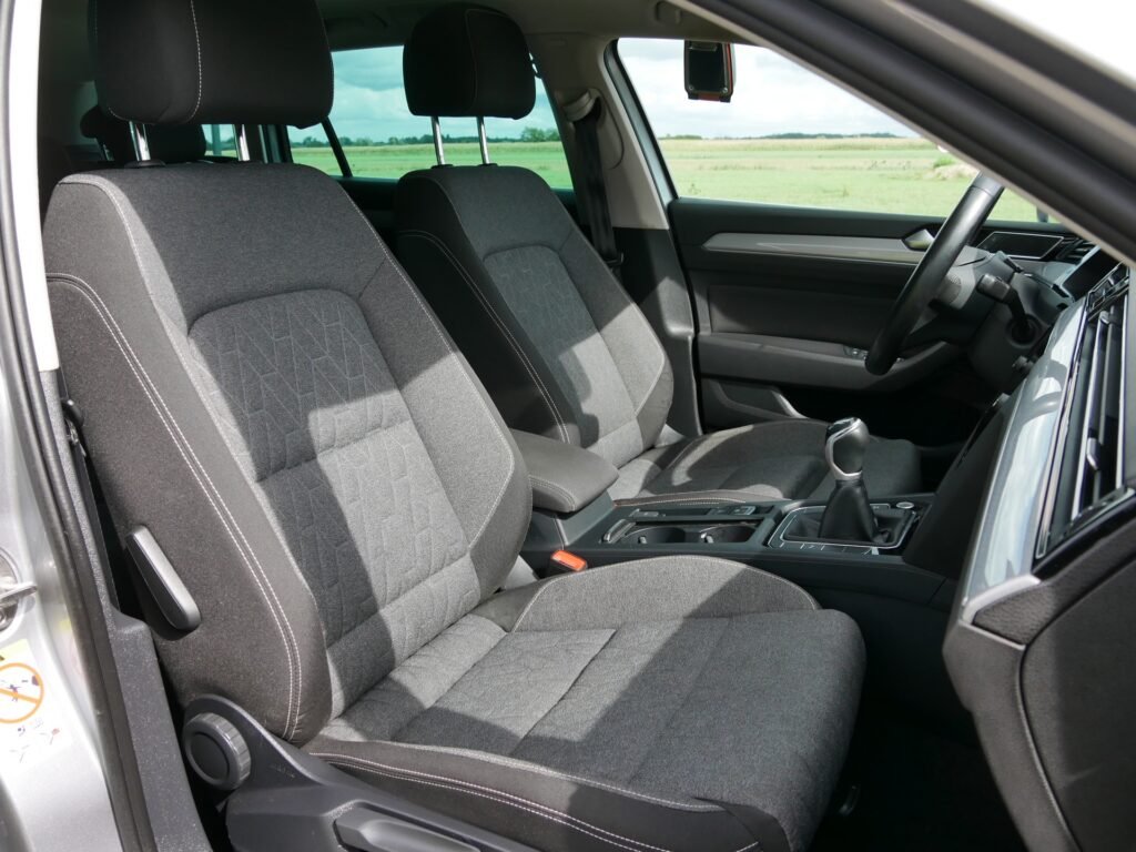 Volkswagen Passat – 13