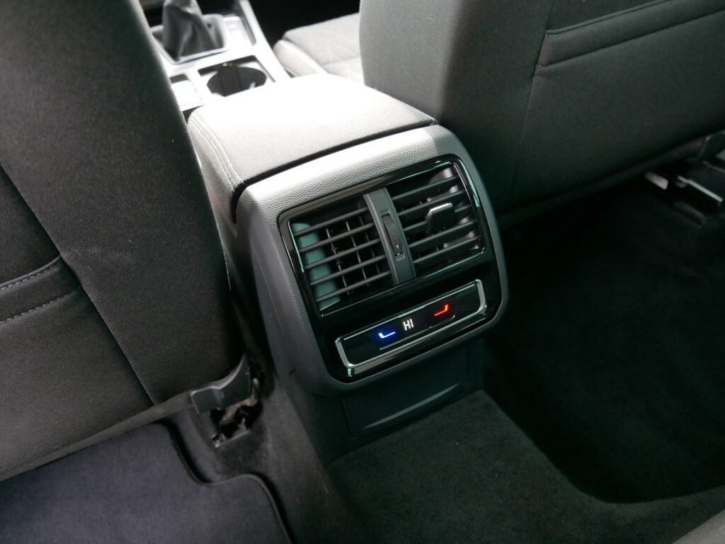 Volkswagen Passat – 18