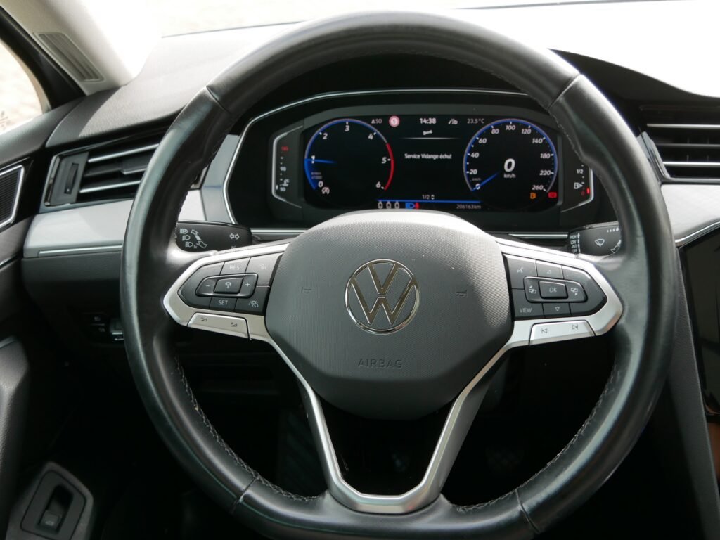 Volkswagen Passat – 22