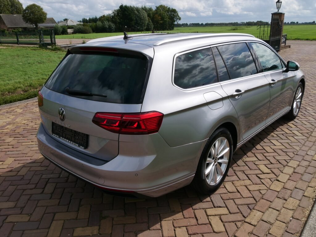 Volkswagen Passat – 8