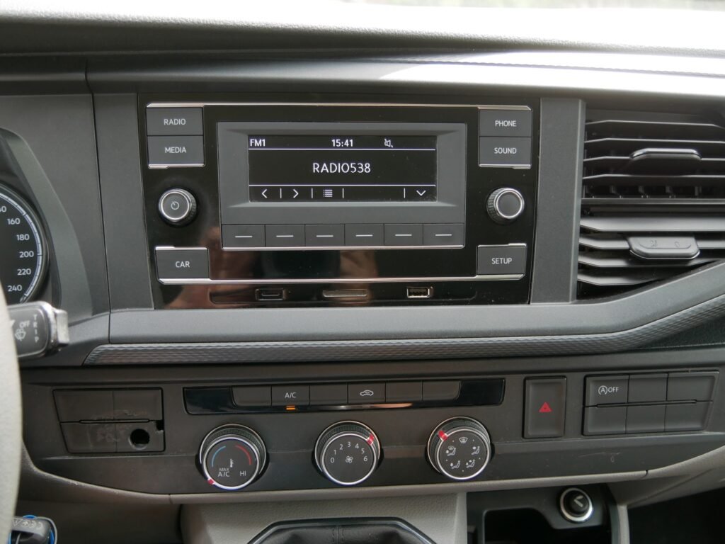 Volkswagen Transporter – 17