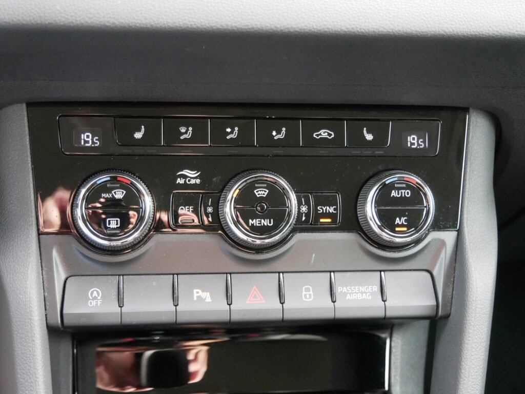 Škoda Karoq – 30