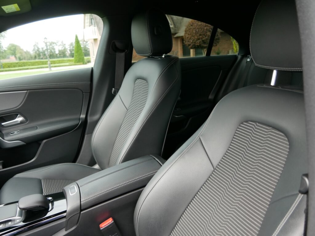 Mercedes-Benz CLA – 17